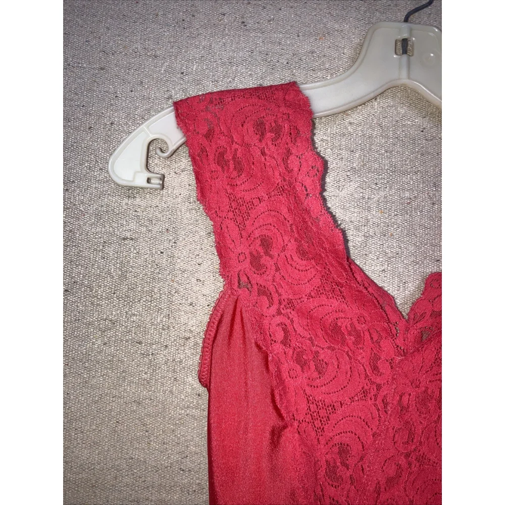 Vintage 70s Red Shiny Satin Second Skin Teddy Deep-V Lace Trim Straps Bodysuit S - Picture 3 of 11